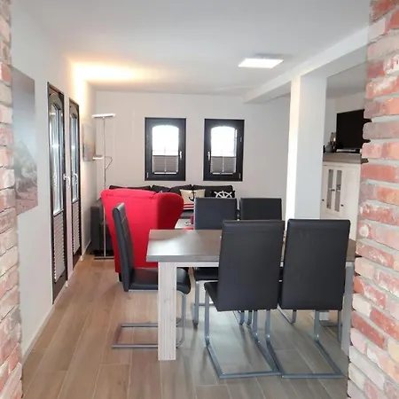 Ferienwohnung Sonnenblick Barth Apartment